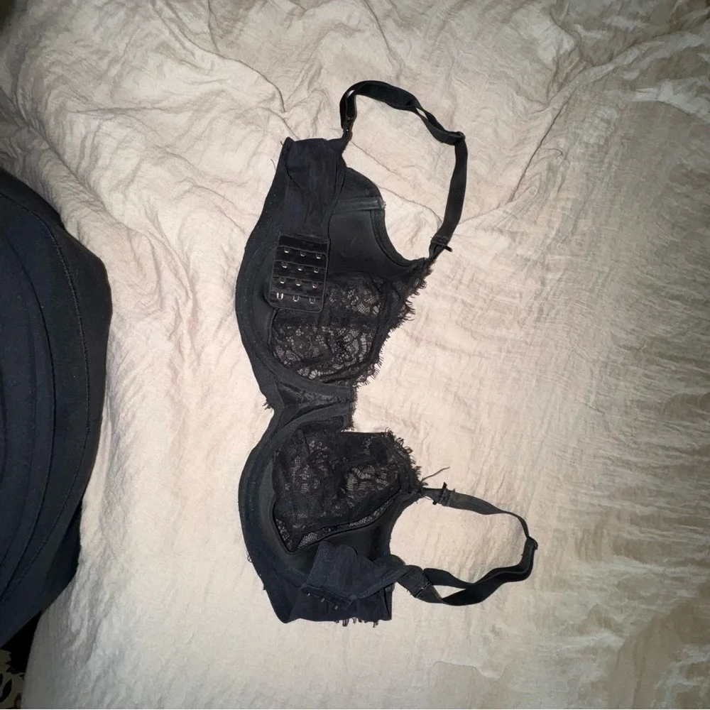 Elegant Black Lace Bra